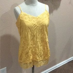 Gold lace tank top top nwot